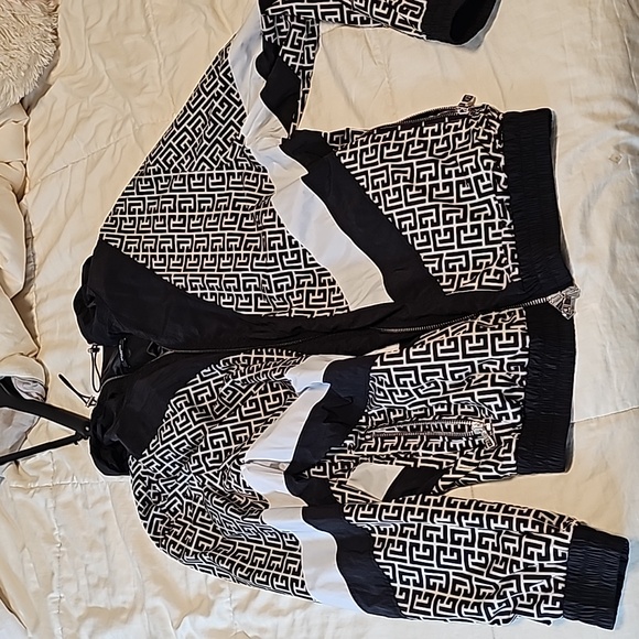 Balmain jacket printed size 52